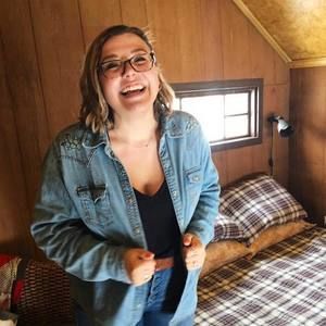 Meet your Posher, Ashleigh